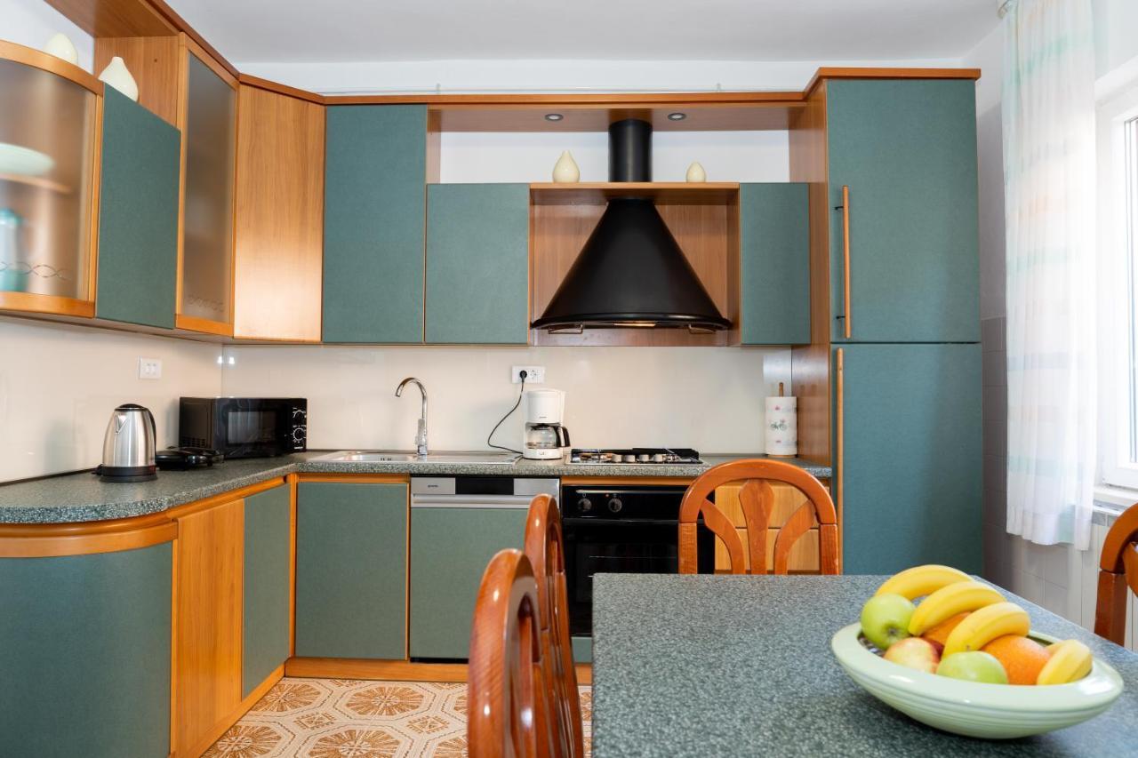 Apartment Stella Marina Rabac Exteriör bild