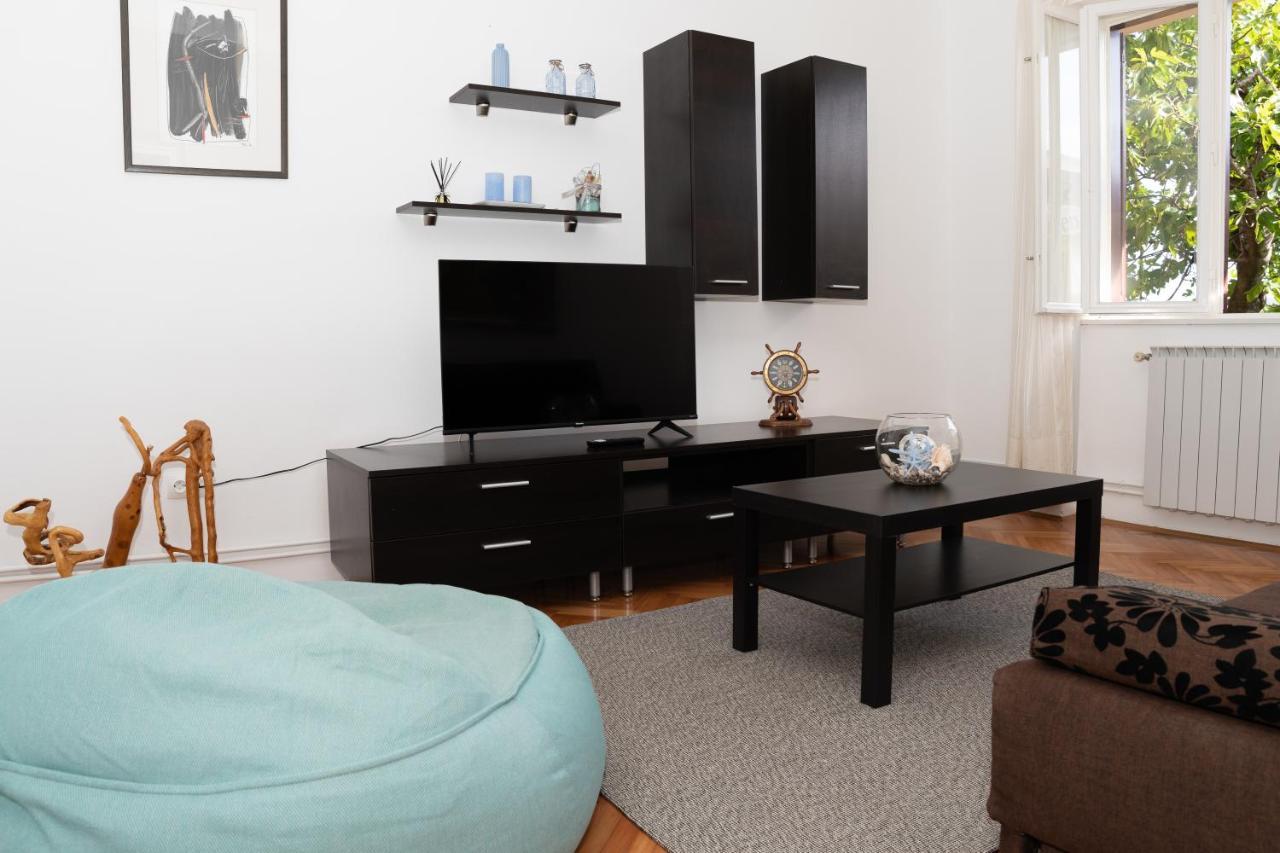 Apartment Stella Marina Rabac Exteriör bild